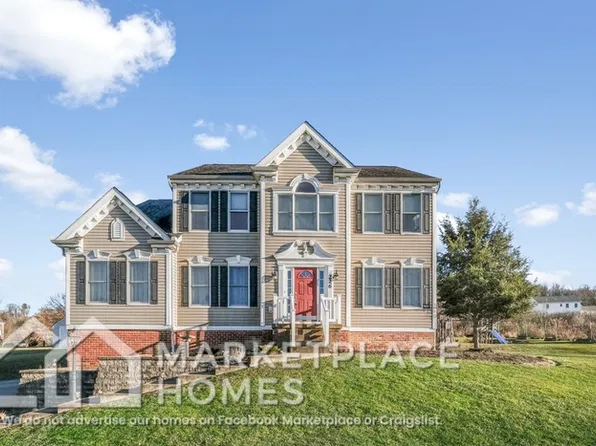 226 Morning Grove Ln, Valencia, PA 16059