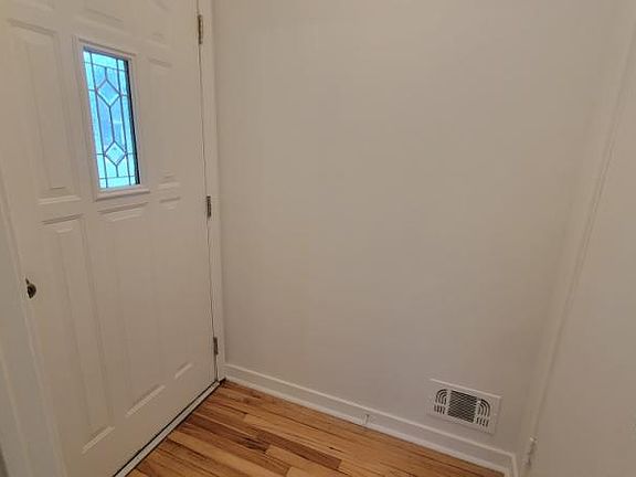 3rd image of 8005B S Alaska St