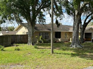 6094 Waycross Dr, Spring Hill, FL 34606