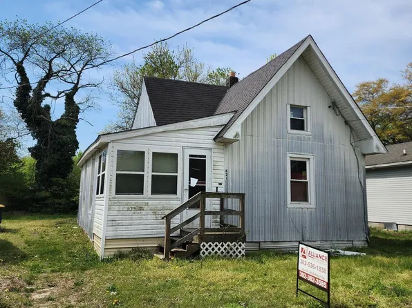 621 Center St, Laurel, DE 19956