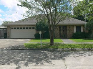 1407 Levee Dr, Houma, LA 70360