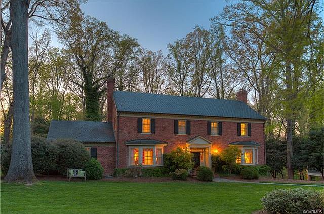 1st image of 302 Lock Ln