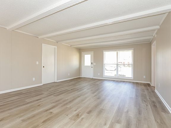 4th image of 2310 Tinnell Ct