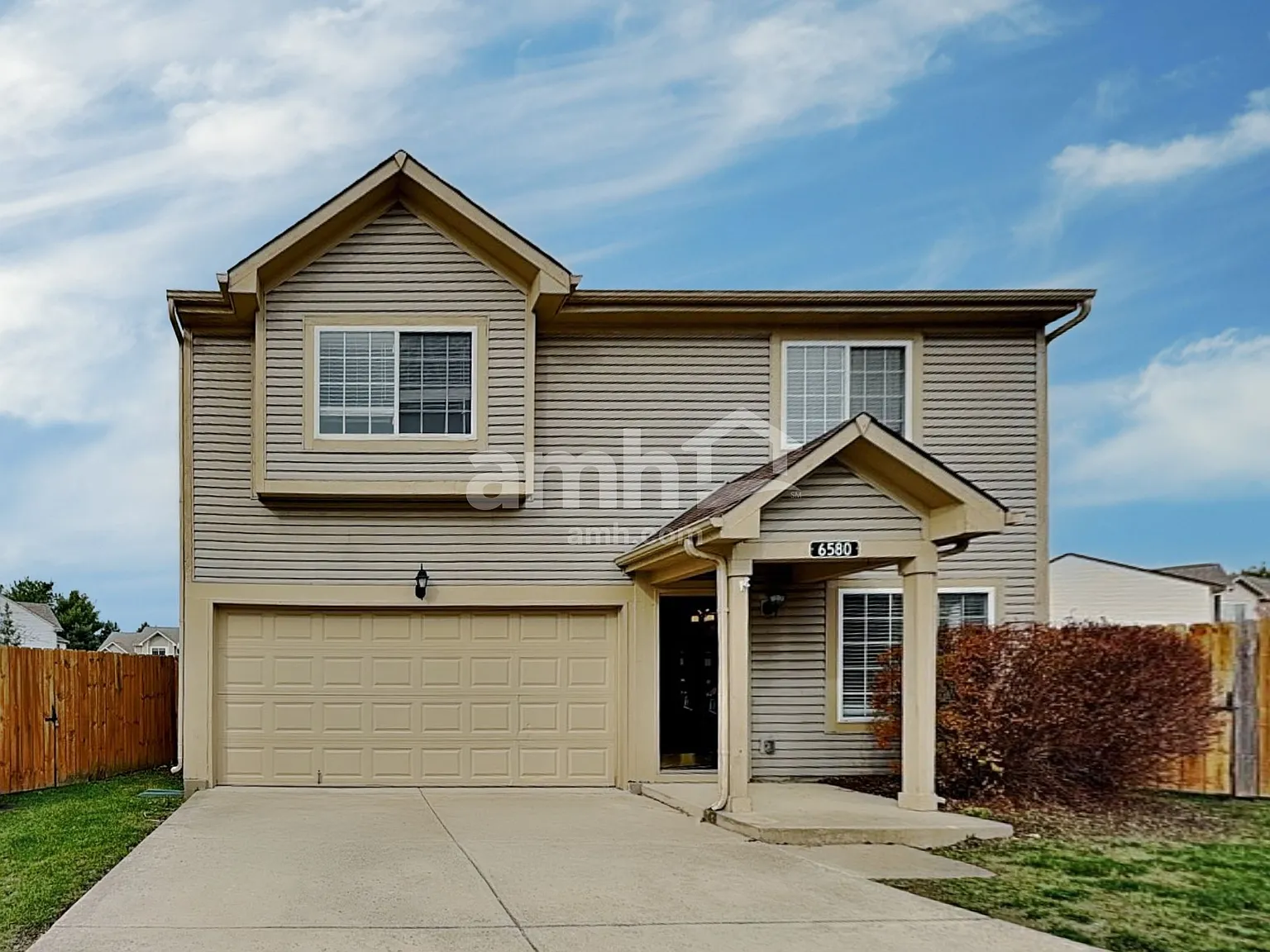 3 bed, 2.0 bath, 1677 sqft, $1,860 — Photo 1