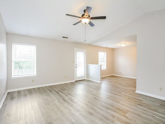4th image of 9232 Whitecliff Way