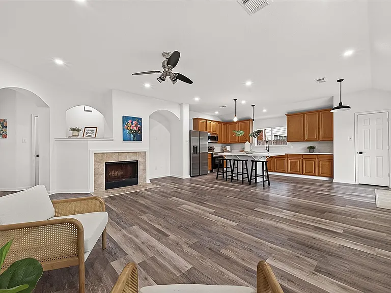 5535 Gable Meadows Dr — Photo 15