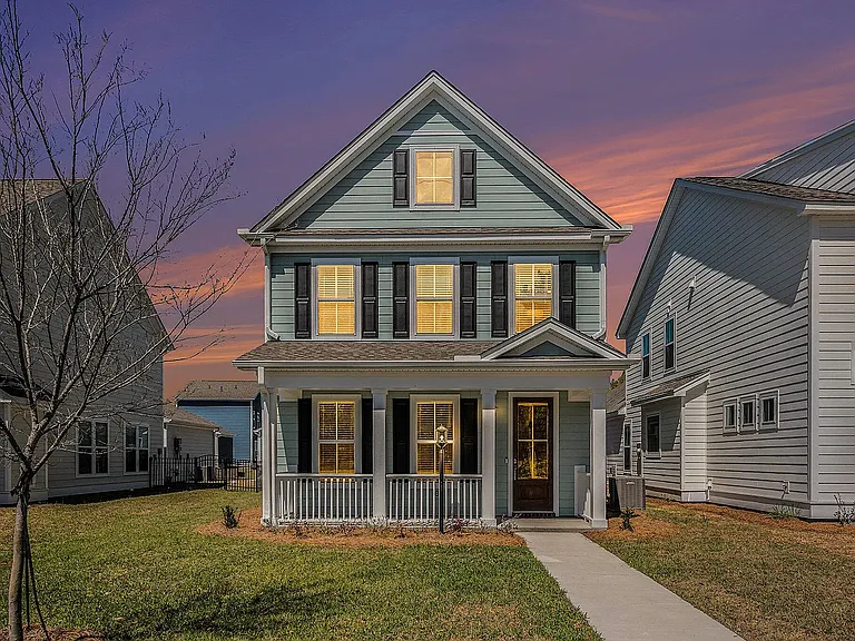 416 Bluegill Ln — Photo 1