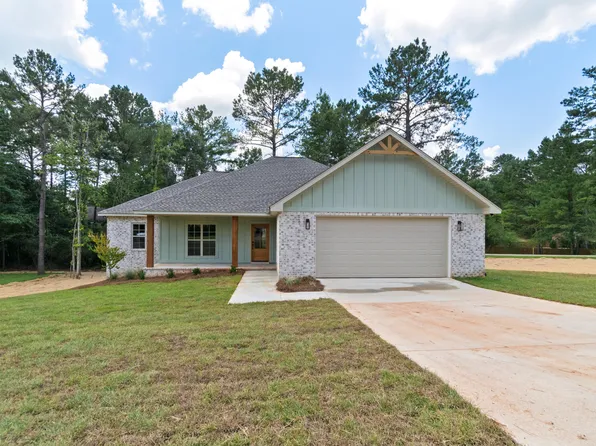 33 Pine Meadow Loop, Hattiesburg, MS 39402
