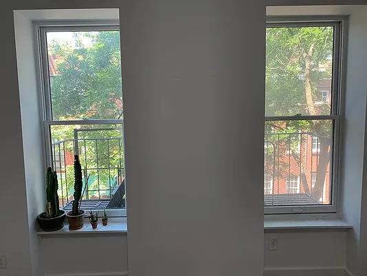 Rented by Flatiron Real Estate Advisors LLC | media 10