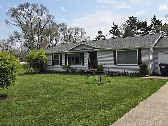 2nd image of 34693 N Brookwood
