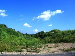 6 Holmes Farm Rd, Newtown, CT 06470