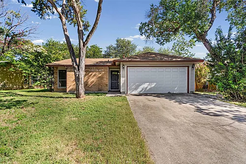 621 Russet Valley Dr Photo 1
