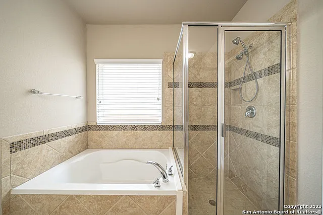 12911 Brewster Ml — Photo 27