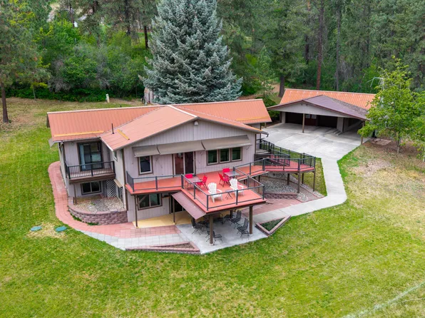 855 Inchelium Hwy, Kettle Falls, WA 99141