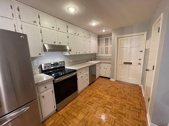 5th image of 2941 Cherokee Ave APT 3