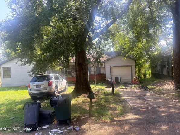 1736 Gibraltar Dr, Jackson, MS 39204