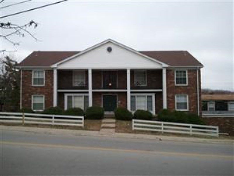 1st image of 1953 Goldsmith Ln APT 5