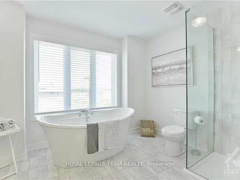 54 Reynard Cres — Photo 20