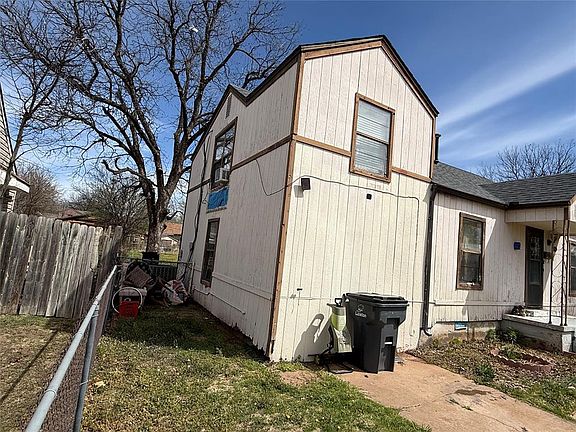 2nd image of 1731 NW Ash Ave