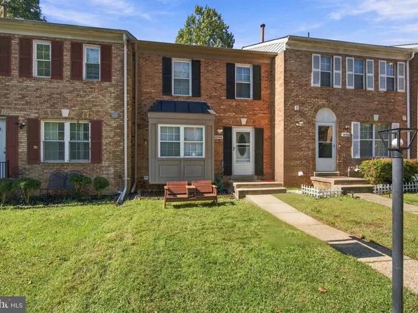 14346 N Park Ct, Woodbridge, VA 22193