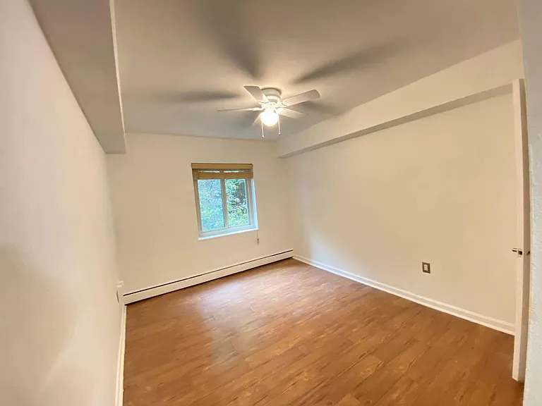 1400 Hubbell Pl #502 — Photo 6