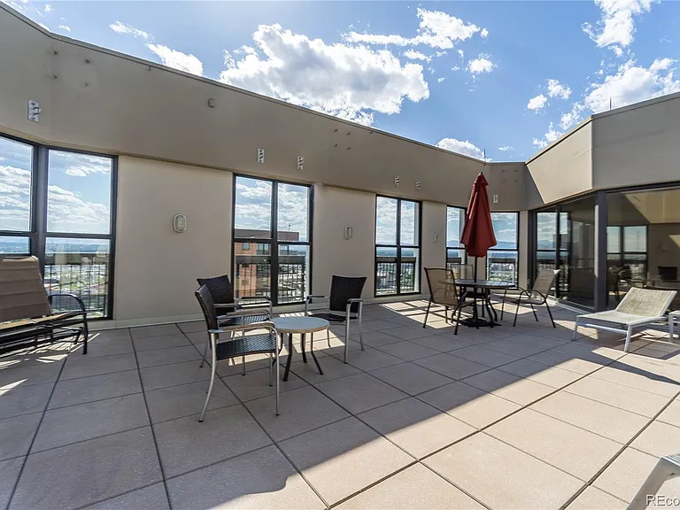 1625 Larimer St #2108 — Photo 12