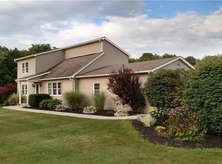 2174 Melvin Hill Rd, Phelps, NY 14532