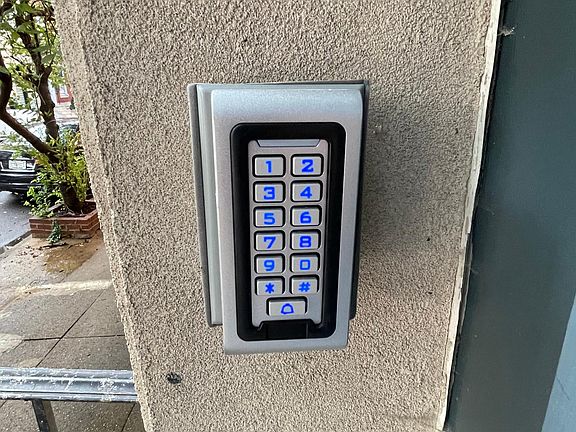 Key Pad or keyless entry