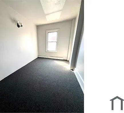 121 W Marshall St — Photo 18