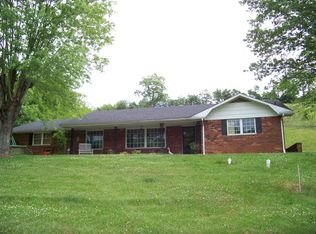 180B Yeller Hoss Ln, Mount Sterling, KY 40353