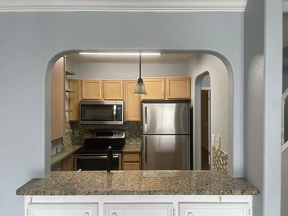4th image of 15426 Salt Cay Ct APT C