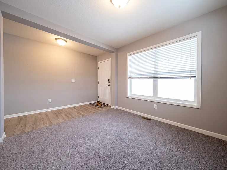 20817 Guthrie Dr — Photo 3