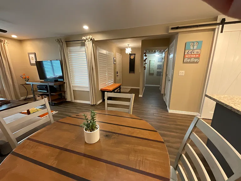 201 Riverfront Dr #18 — Photo 29