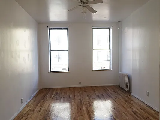 Rented by Ulas Real Estates Inc | media 9