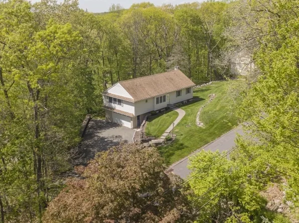 5 Alpine Rd, Hardyston Twp., NJ 07460