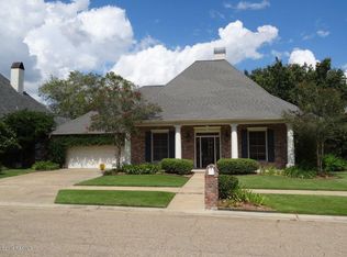203 Grandville Dr, Lafayette, LA 70508