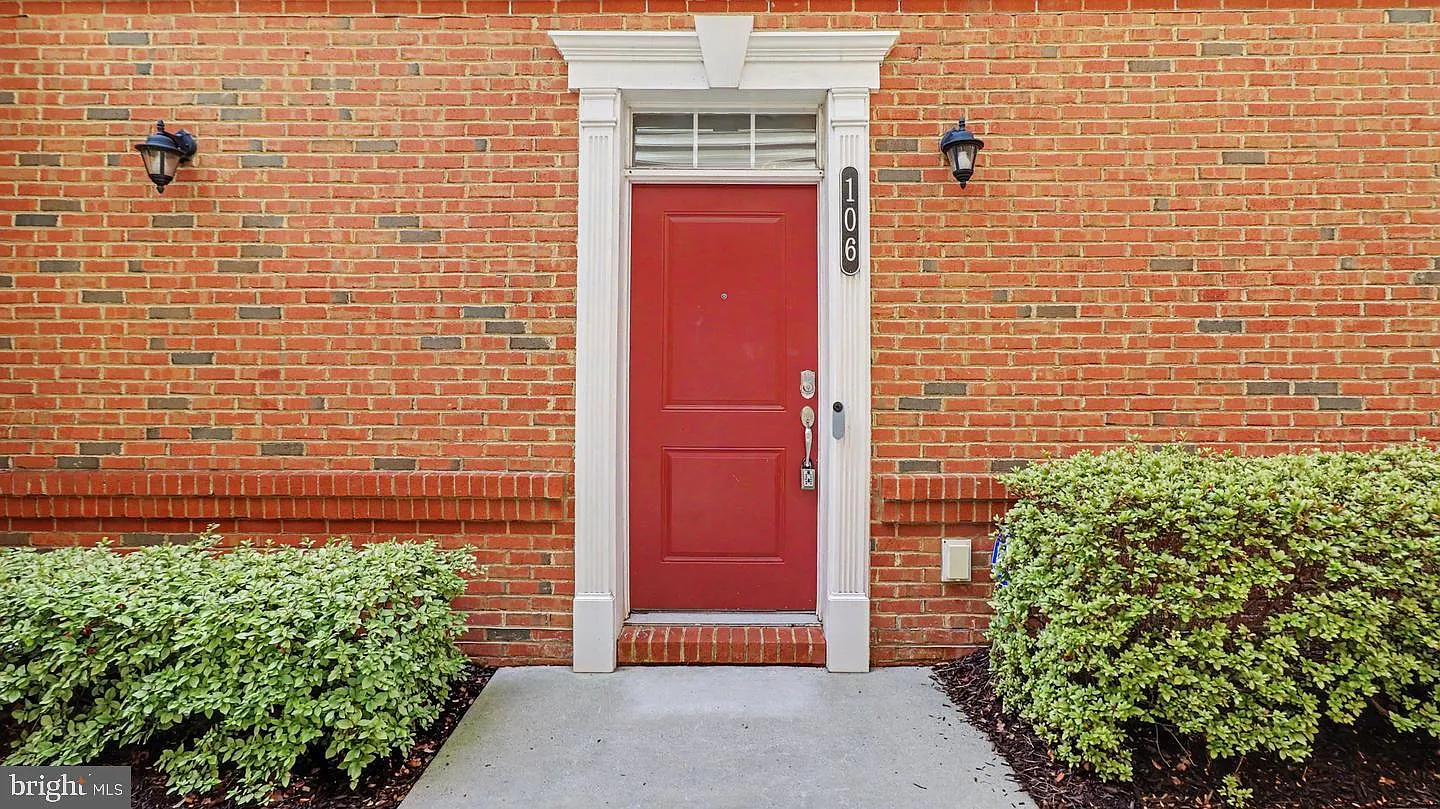 2 bed, 3.0 bath, 1470 sqft, $3,000 — Photo 4