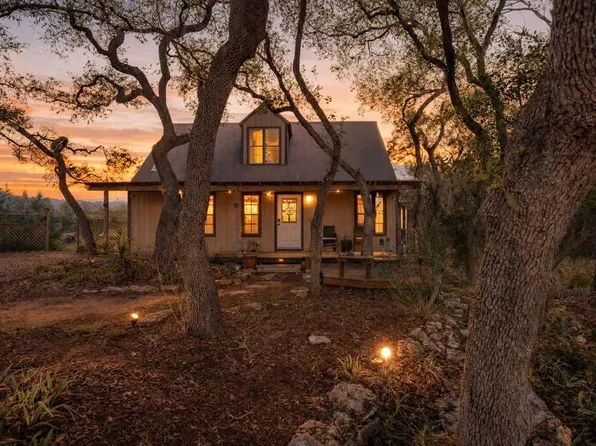 60 Canyon Creek Dr, Wimberley, TX 78676