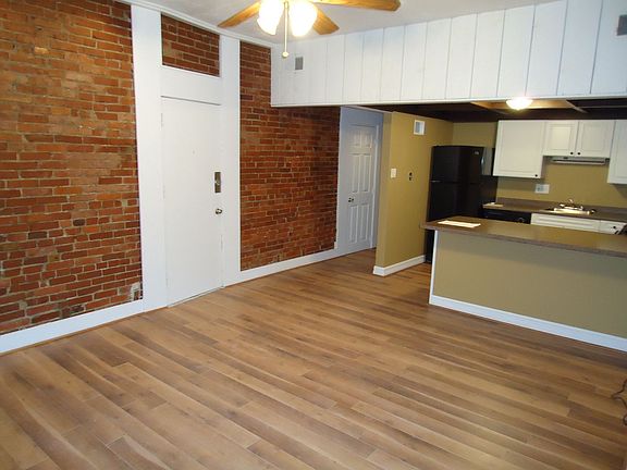 2nd image of 5938 Ellsworth Ave #688