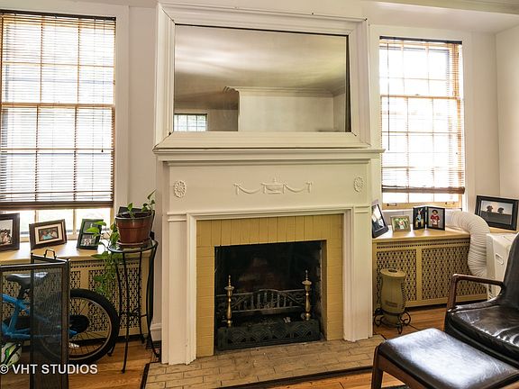 4th image of 200 N Elmwood Ave