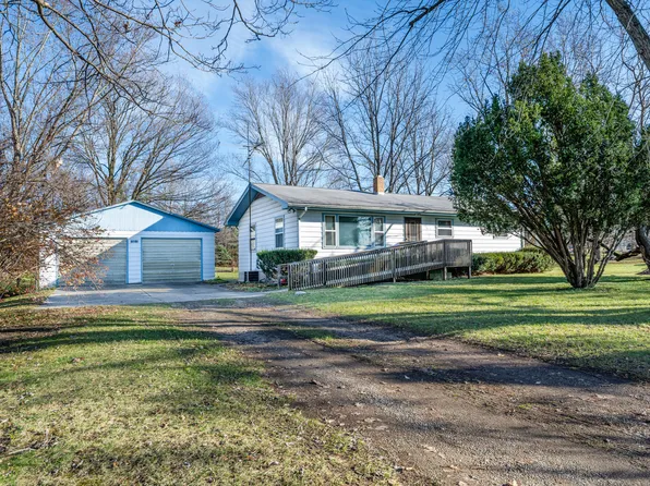 15015 Gardner Rd, Galien, MI 49113