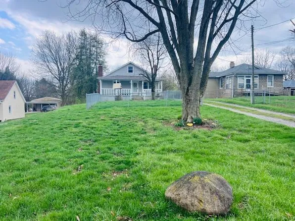 1055 Hart Rd, Columbus, OH 43223