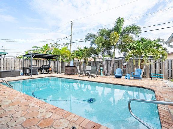 3rd image of 10351 NW 24th Street