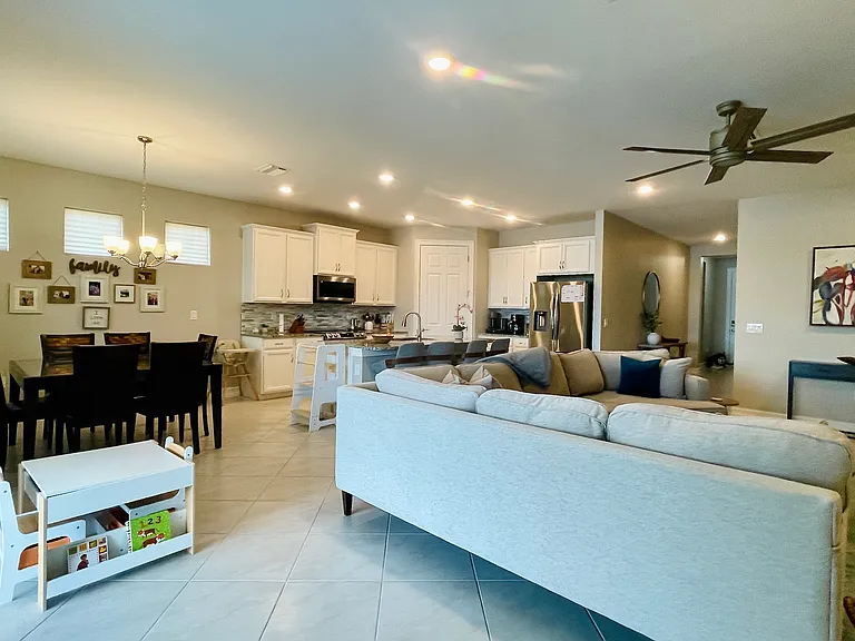 3061 Birchin Ln — Photo 13
