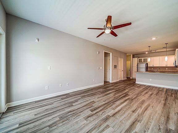 5th image of 1014 Grays Land Ct #32427