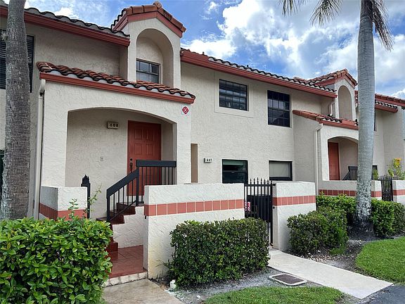 2nd image of 608 Congressional Way #608