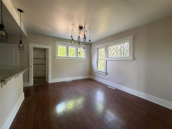 5th image of 1441 NW 42nd St
