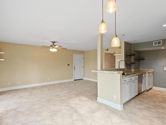 5th image of 200 Pensacola Beach Rd APT I1