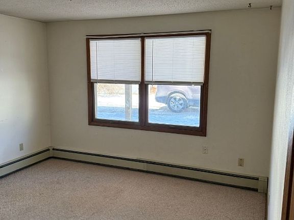 4th image of 806 Jefferson St #4