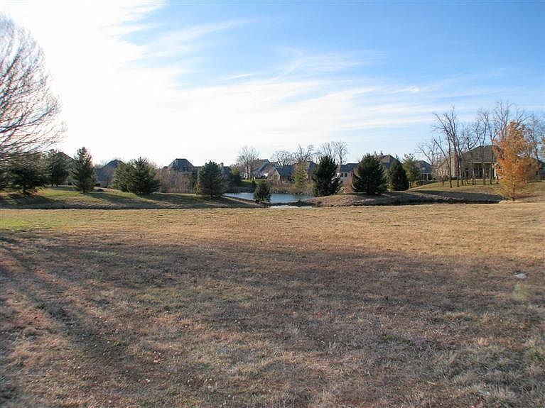 2nd image of 4023 E Glen Abbey Dr